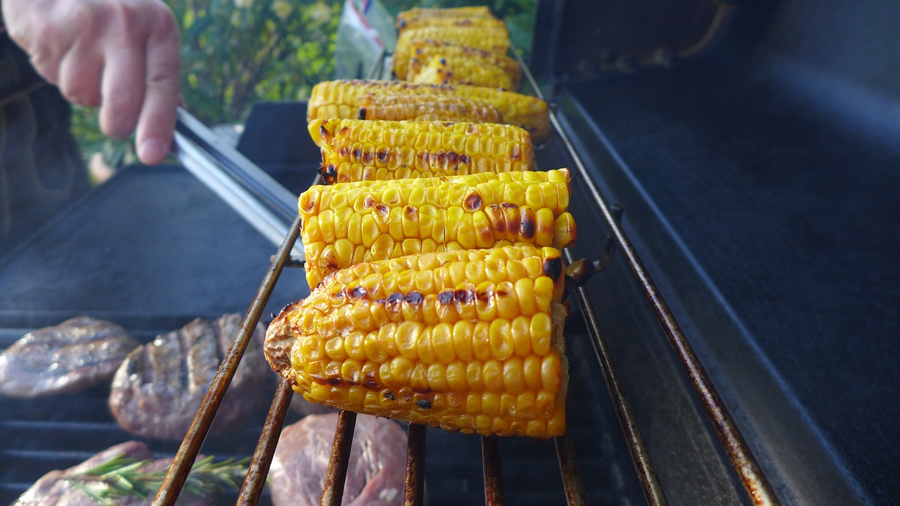 Kukurūzų Burbuolės, Barbekiu, Valgyti, Grilis, Grilis, Kukurūzai, Nemokamos Nuotraukos,  Nemokama Licenzija