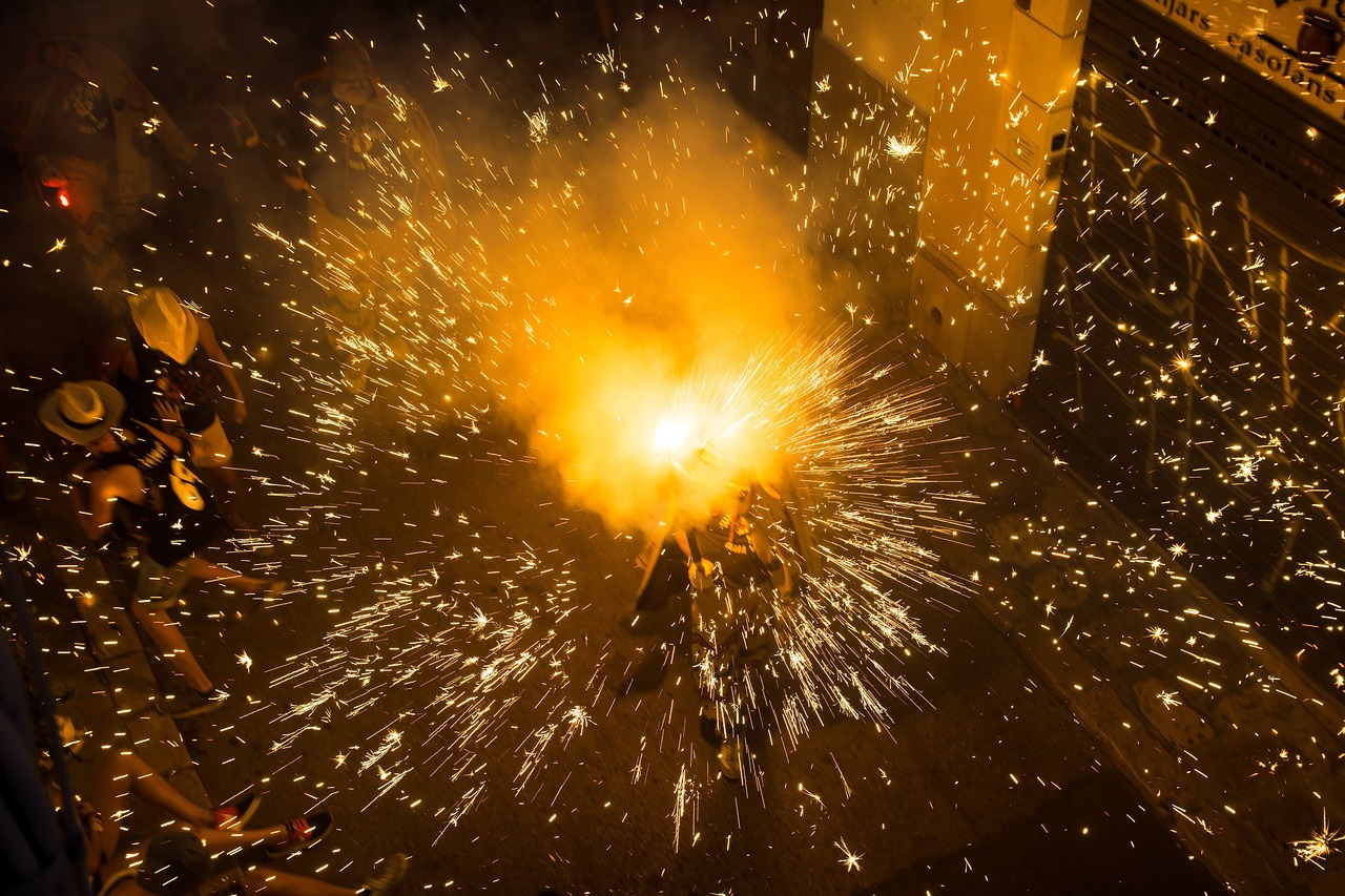 Correfoc, Festa Majoras, Sėdi, Ugnies Šou, Nemokamos Nuotraukos,  Nemokama Licenzija