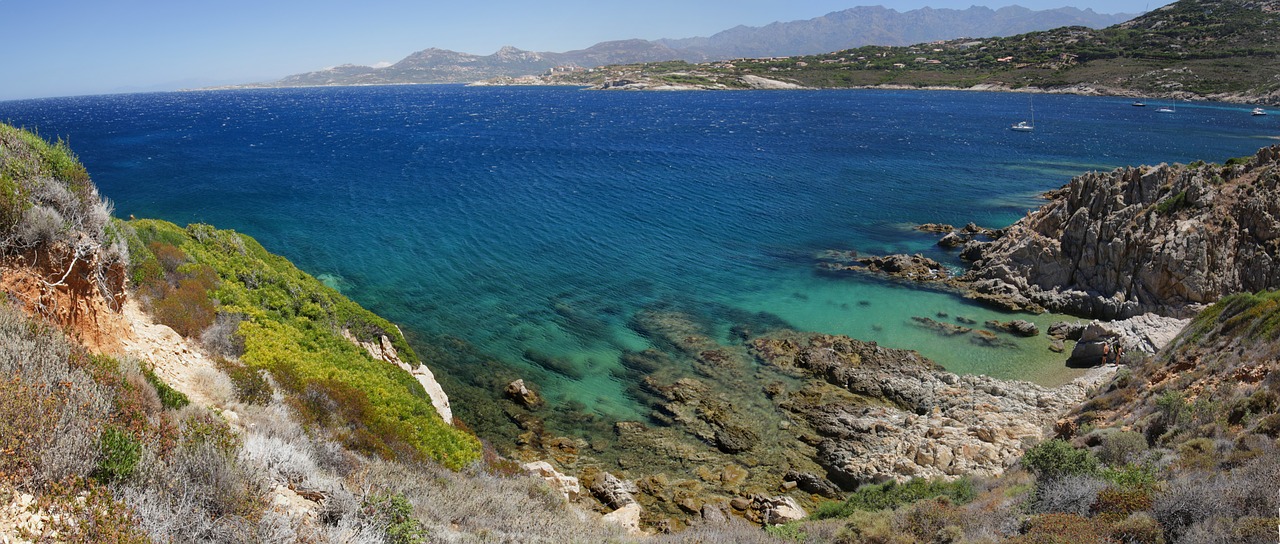 Korsika, Jūra, Panorama, Papludimys, Akmenys, Akmenys, Vanduo, Rifas, Vasara, Nemokamos Nuotraukos