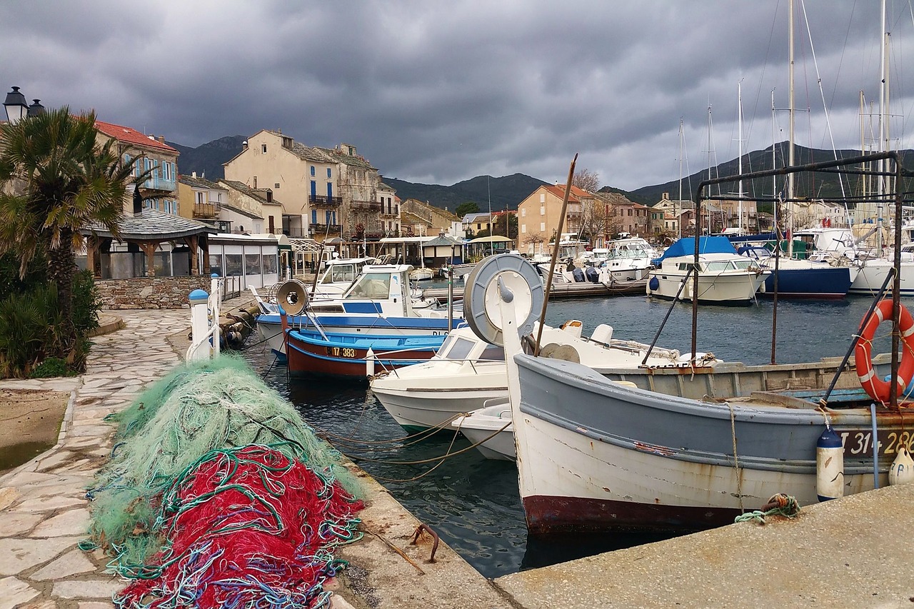Korsikietis, Gamta, Spalvos, Korsika, Grožio Sala, Uostas, Valtis, Žvejybos Tinklas, Prieplauka, Viduržemio Jūra