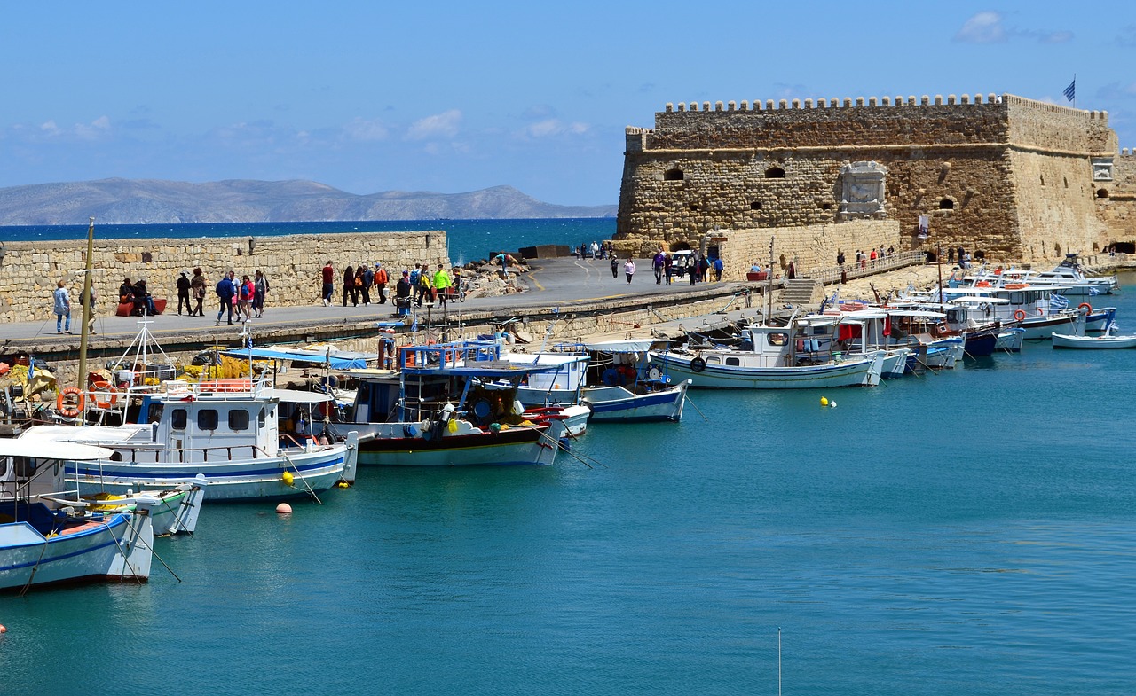 Crete, Iraklion, Venetian Port, Žvejybos Laivai, Uostas, Graikija, Viduržemio Jūros, Laivas, Nemokamos Nuotraukos,  Nemokama Licenzija