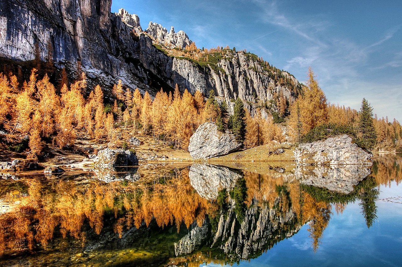 Croda Da Lago,  Dolomitai,  Italija,  Pobūdį,  Mėlyna,  Dangus,  Alpine,  Atostogos,  Kalnai,  Žygiai