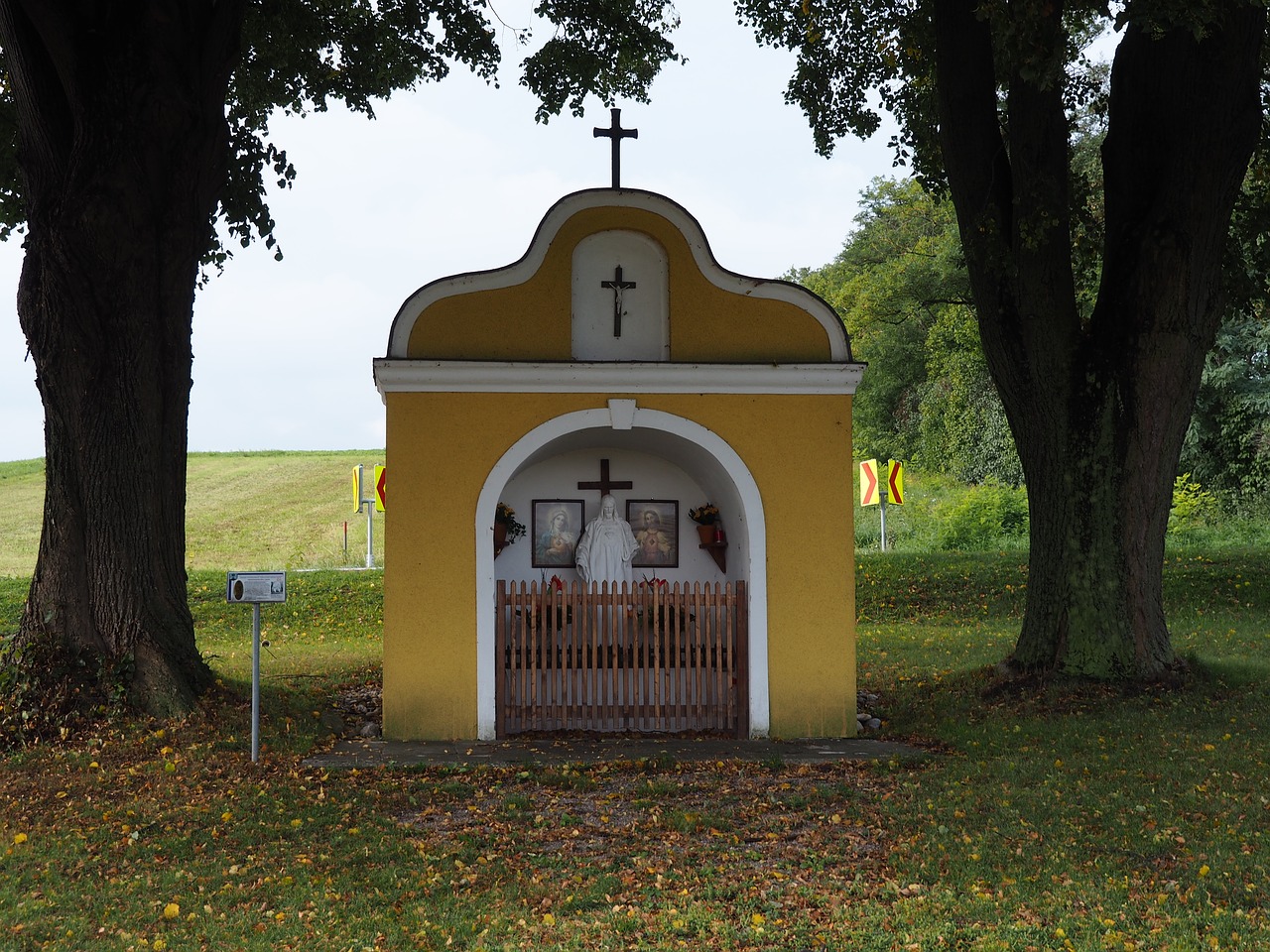 Kirsti, Kelias, Akmeninis Kryžius, Krikščioniškas Kryžius, Religija, Krikščionis, Simbolis, Roko Drožyba, Jėzus, Tradicija