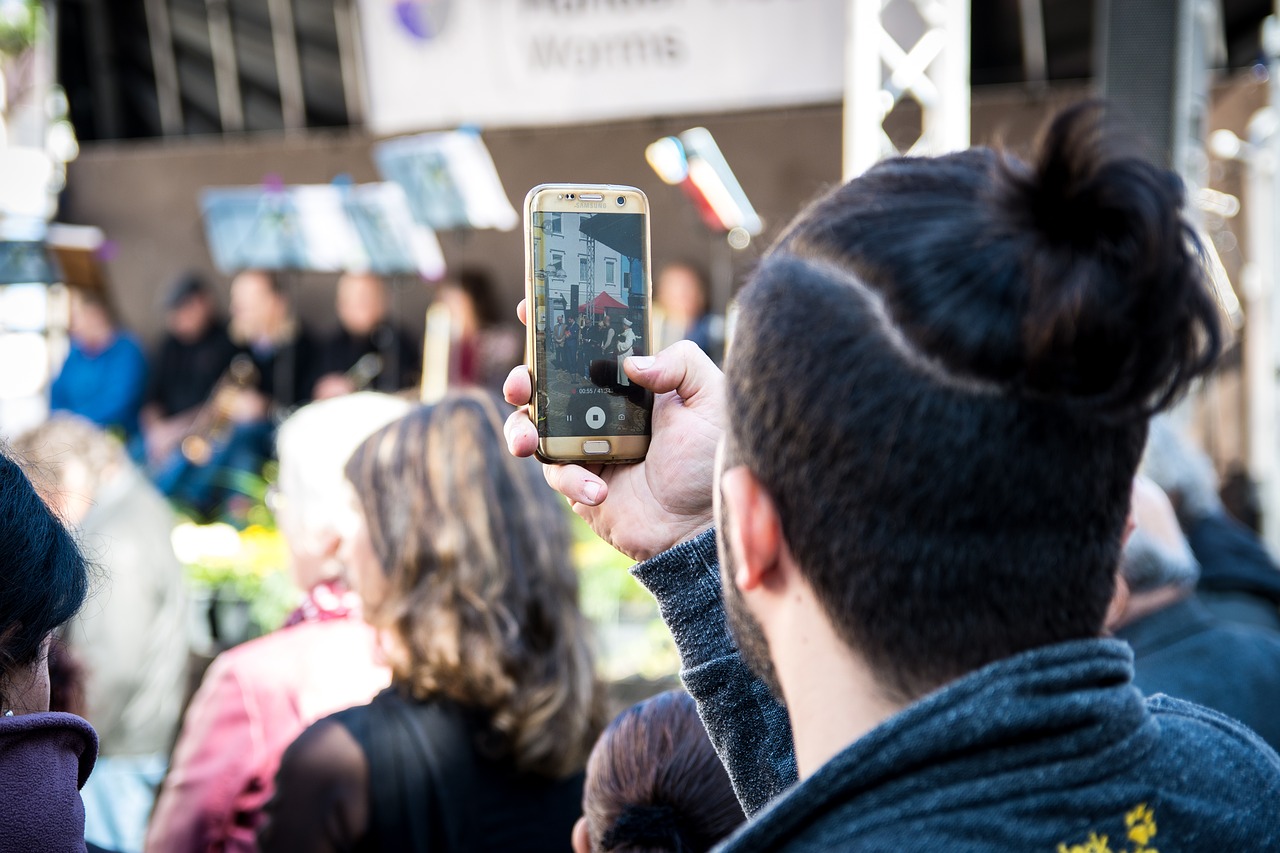 Minios, Festivalis, Įvykis, Žmogus, Žiūrovai, Gatvės Festivalis, Pramogos, Festivalio Vieta, Šurmulio Ir Šurmulio, Išmanusis Telefonas