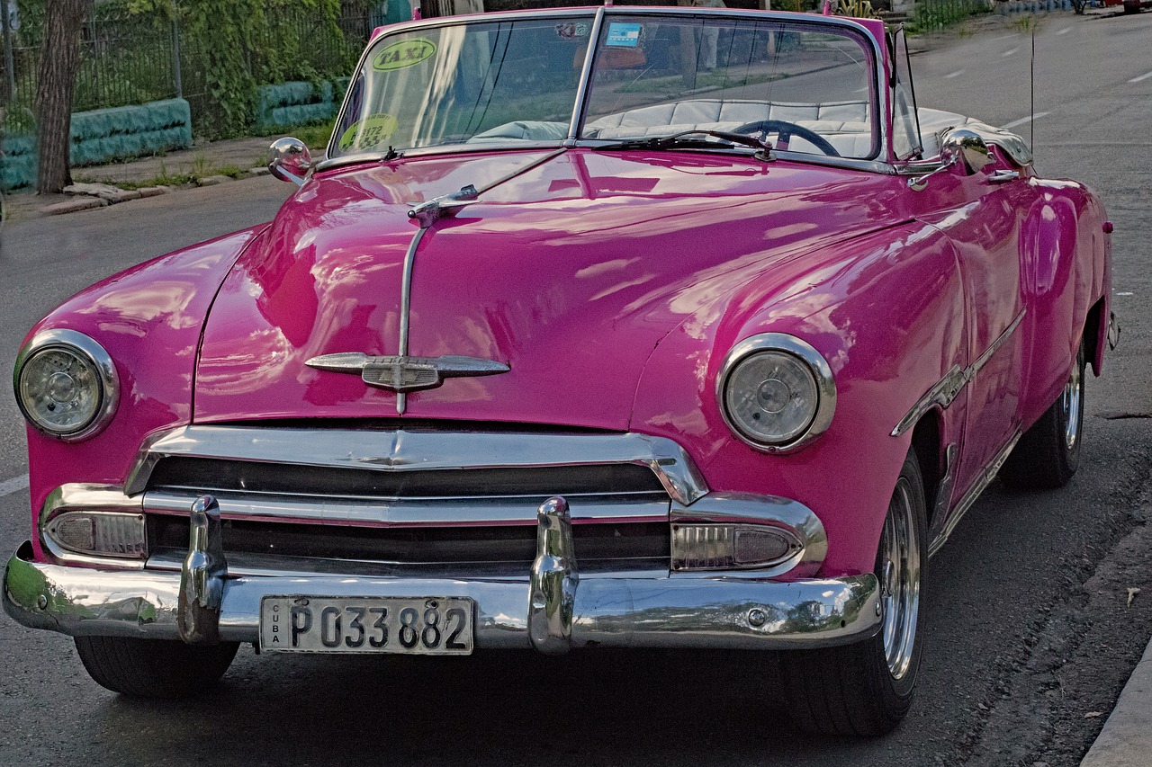 Kuba,  Havana,  Vedado,  Almendronas,  Chevy,  Rožinis,  Automobilis,  Klasikinis,  Transporto Priemonė,  Transporto Sistema