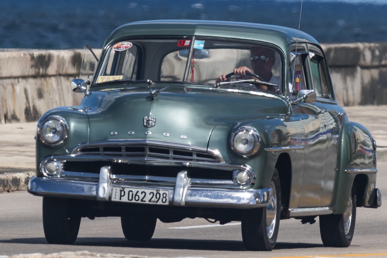 Kuba,  Havana,  Malecon,  Almendronas,  Taksi,  Automobilis,  Klasikinis,  Dodge,  Žalias,  Vairuoti