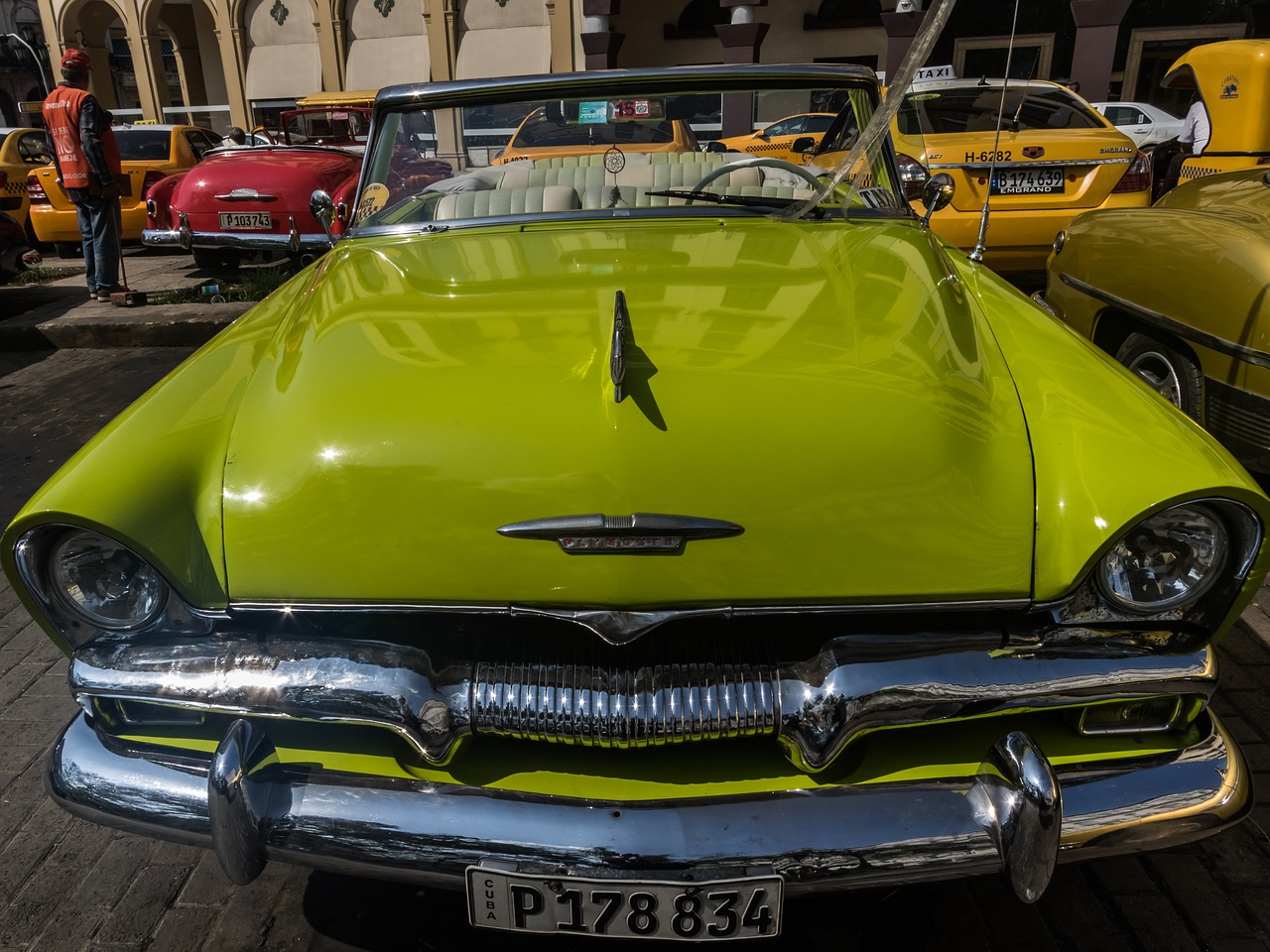 Kuba,  Havana,  Capitolio,  Plymouth,  Žalias,  Kabrioletas,  Almendronas,  Automobilis,  Taksi,  Klasikinis