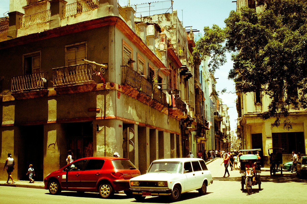 Kuba, Gatvė, Senovinis Automobilis, Žmonės, Praeitis, Kampas, Kelionė, Tradicija, Havana, Nemokamos Nuotraukos