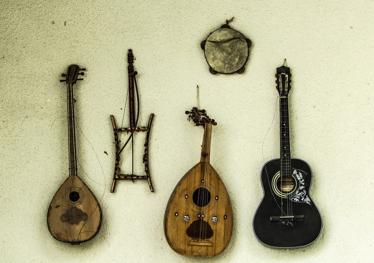 Kipras, Muzikos Instrumentai, Tradicinis, Luta, Lyre, Outi, Gitara, Tabor, Nemokamos Nuotraukos,  Nemokama Licenzija
