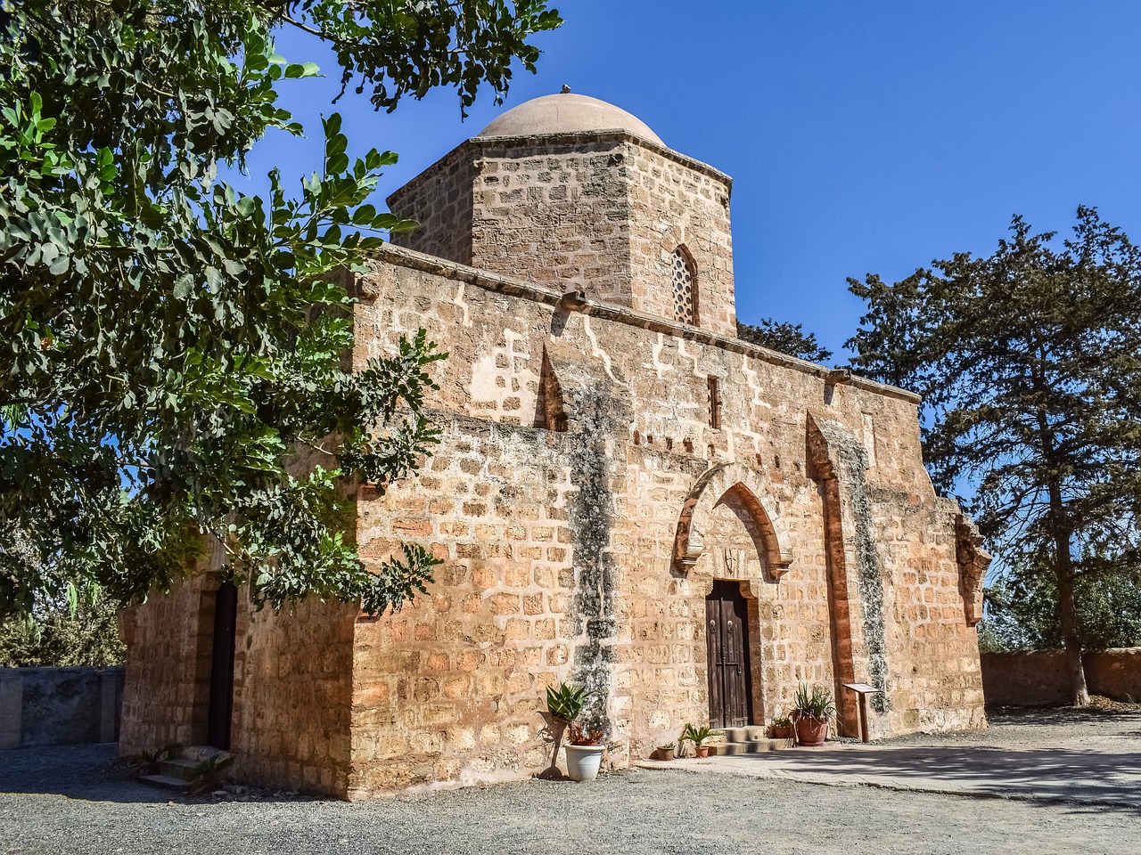 Kipras, Avgorou, Bažnyčia, Ortodoksas, Religija, Architektūra, Krikščionybė, Senas, Eksterjeras, Ayios Georgios Teratsiotis