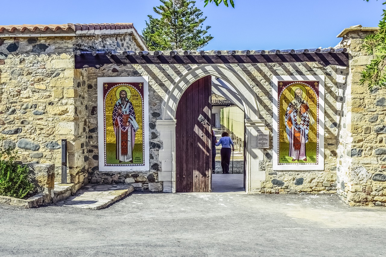 Kipras, Politiko, Ayios Heraklidejos, Bažnyčia, Vienuolynas, Religija, Architektūra, Krikščionybė, Ortodoksas, Akmuo