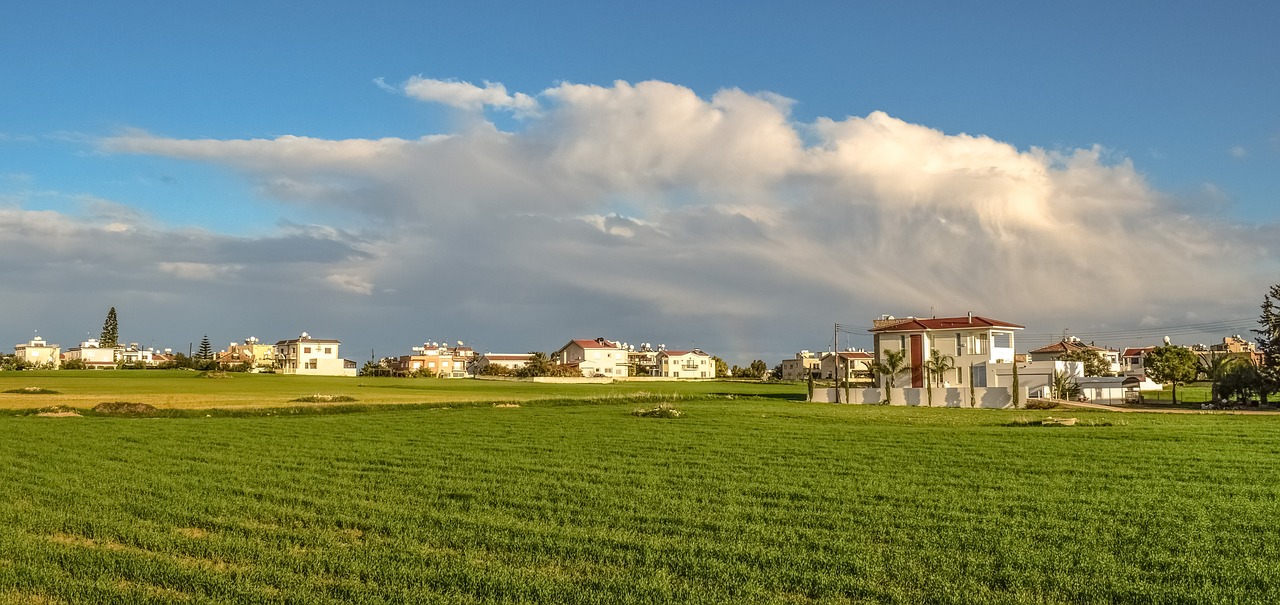 Kipras, Paralimni, Miestas, Namai, Kraštovaizdis, Dangus, Debesys, Audra, Audringi Debesys, Nemokamos Nuotraukos