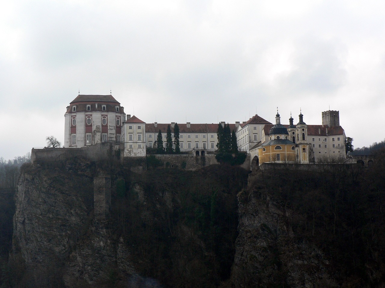 Čekų, Vranov Nad Dyjí, Pilis, Kalnas, Rūmai, Istorinis, Karališkasis, Nemokamos Nuotraukos,  Nemokama Licenzija