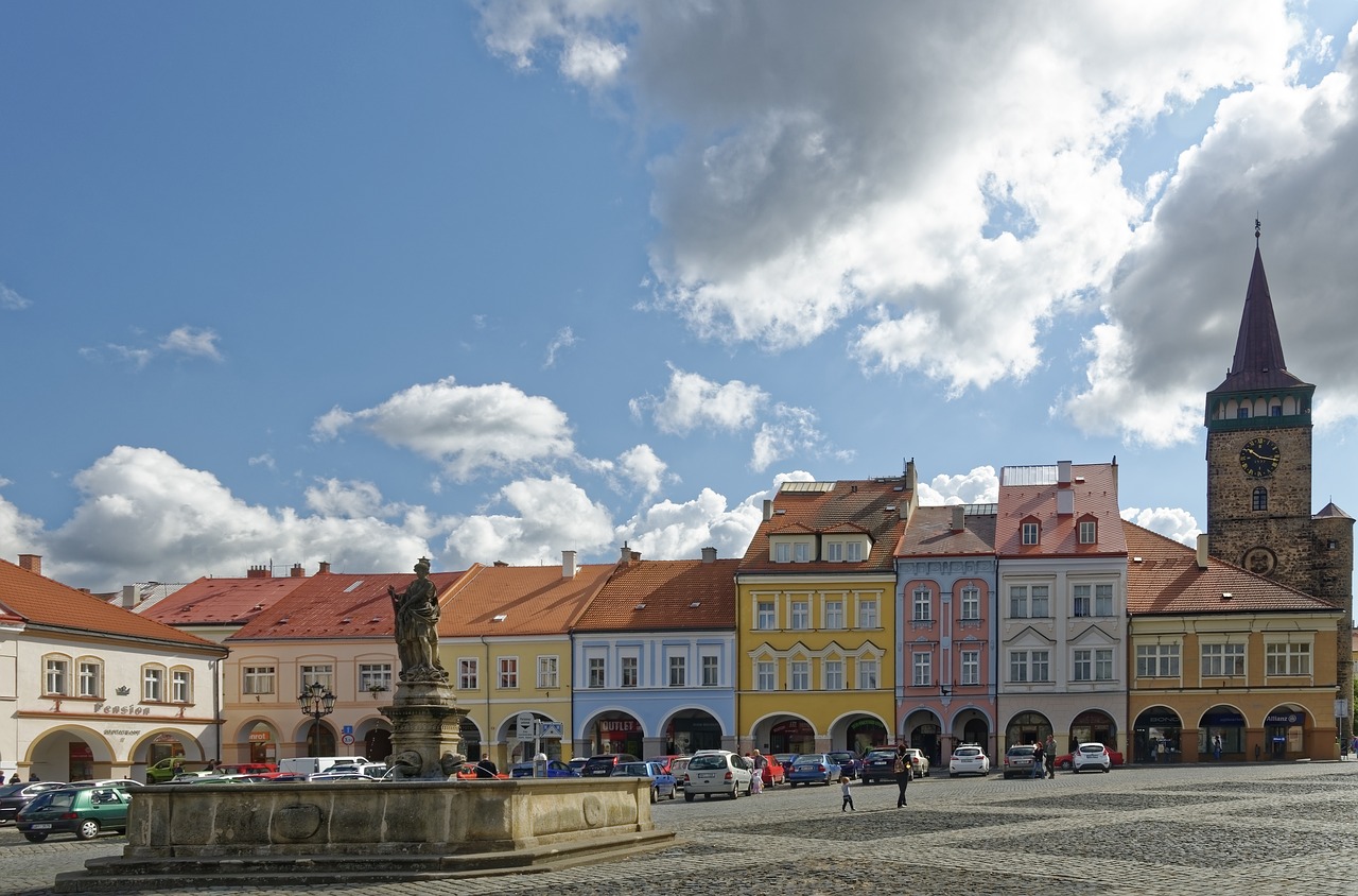 Čekijos Respublika,  Jičín,  Wallenstein Aikštė,  Valdice Vartai,  Istorinis Centras,  Statyba,  Architektūra,  Istoriškai,  Lankytinos Vietos,  Fasadai