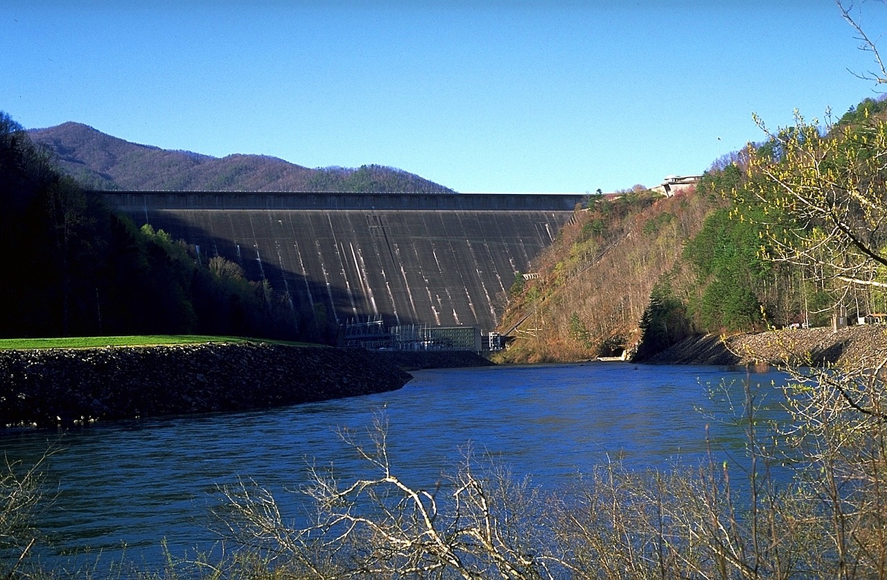 Užtvankos, Tennessee, Fontana, Dangus, Debesys, Architektūra, Upė, Vanduo, Kranto Linija, Pavasaris