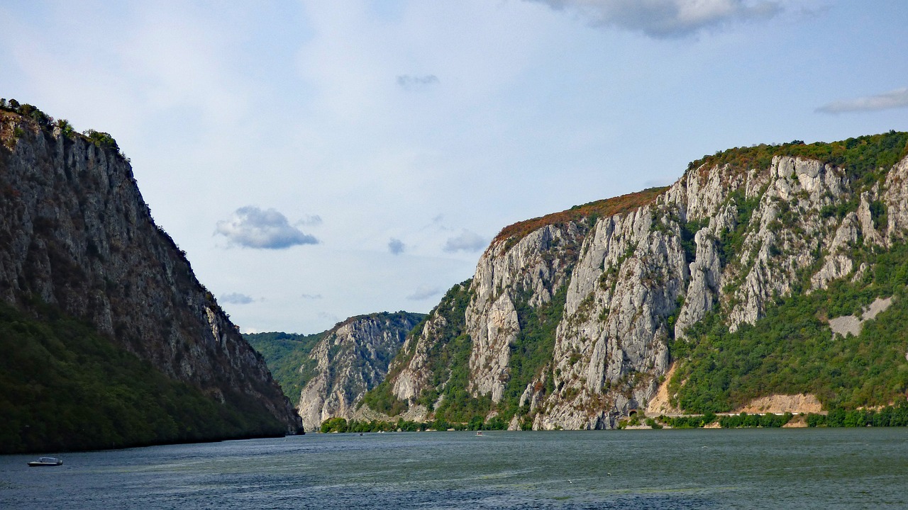 Danube, Upė, Kelionė, Geležiniai Vartai, Gorge, Serbija, Nemokamos Nuotraukos,  Nemokama Licenzija
