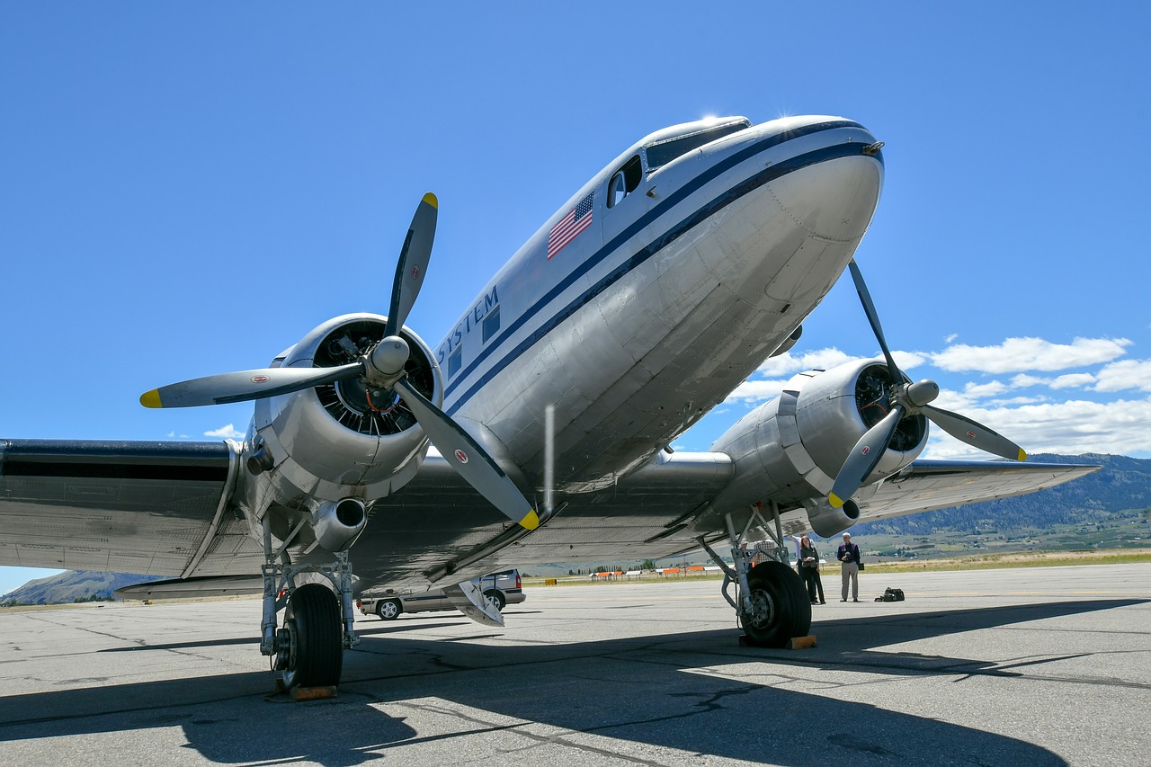 Dc3,  Lėktuvas,  Vintage,  Wenatchee,  Wenatchee Slėnis,  Pangborn,  Oro Uostas, Nemokamos Nuotraukos,  Nemokama Licenzija