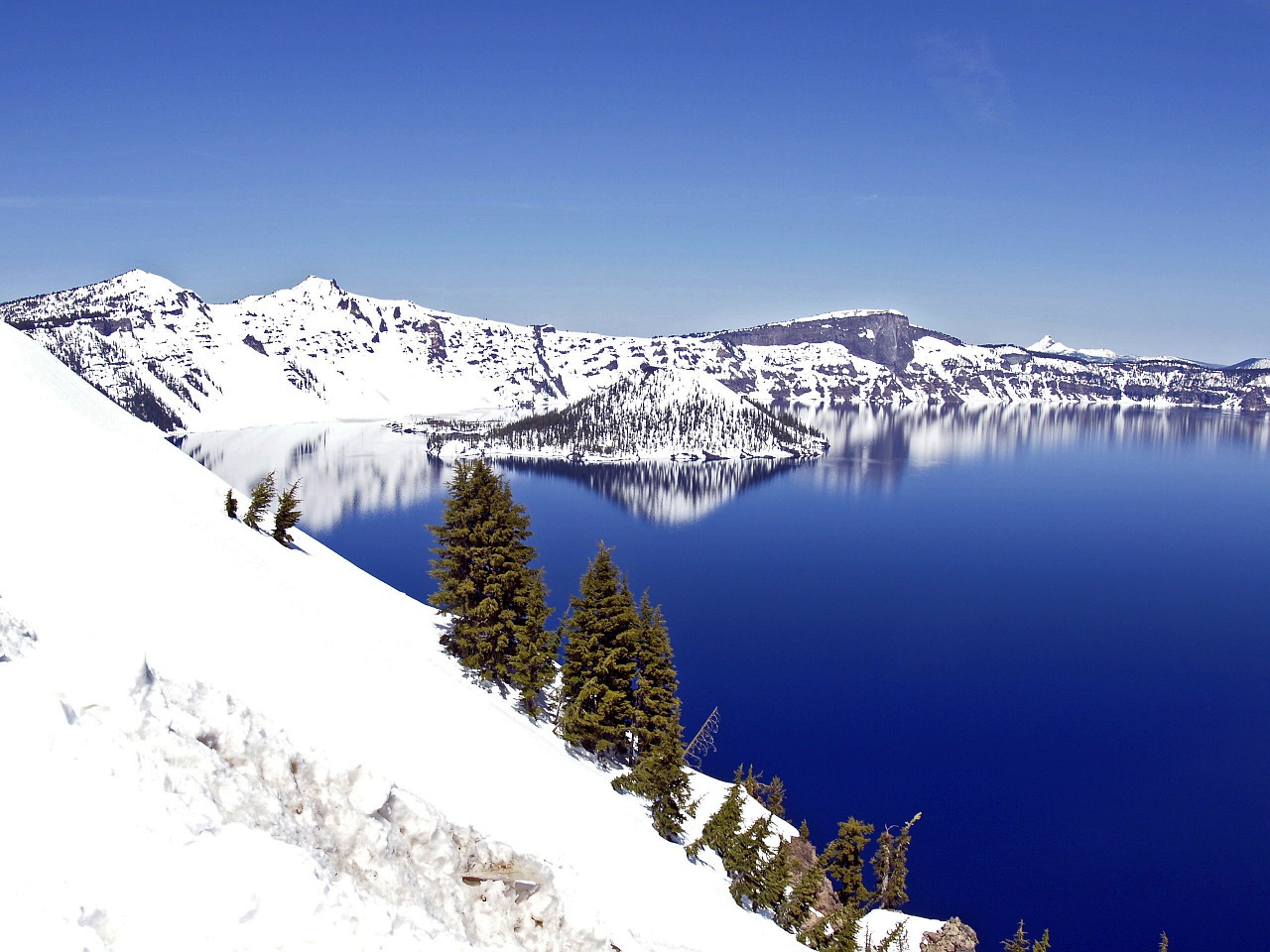 Tamsiai Mėlyna, Kraterio Ežeras, Oregonas, Usa, Kraštovaizdis, Žiema, Vanduo, Gamta, Peizažas, Nemokamos Nuotraukos