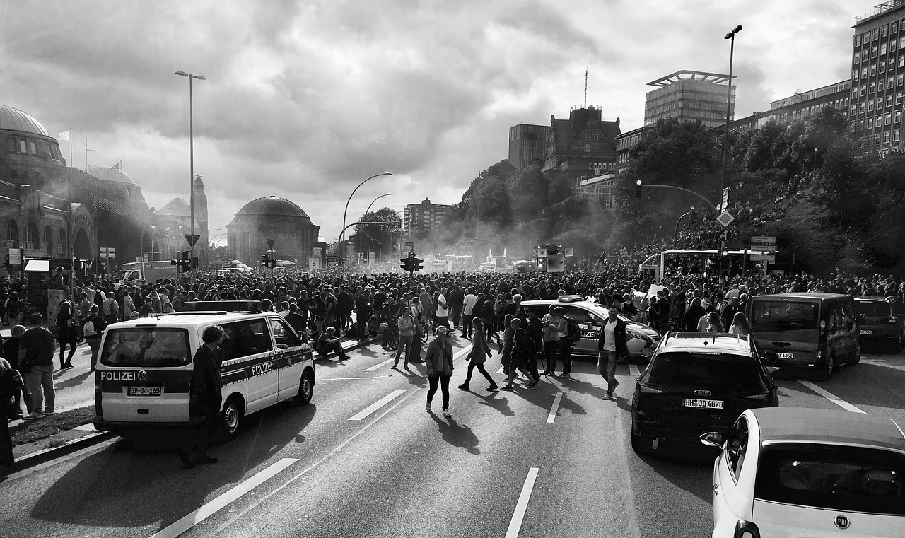 Demonstracija, Hamburgas, G20, Žmogus, Policija, Kelias, Masė, Policijos Automobilis, Džemas, Taikus
