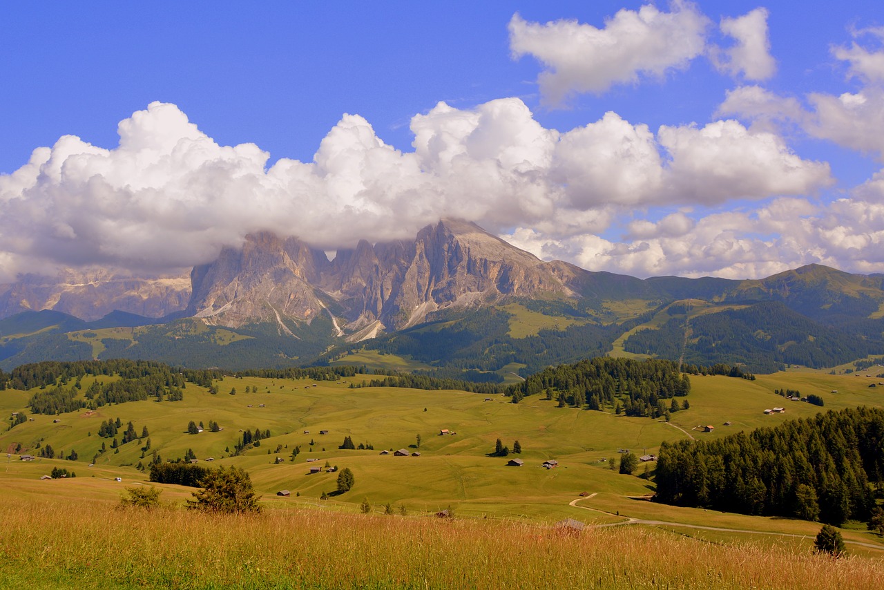 Dolomitai, Grupės Sella, Kalnas, Prairie, Miškas, Medžiai, Debesys, Dangus, Nemokamos Nuotraukos,  Nemokama Licenzija