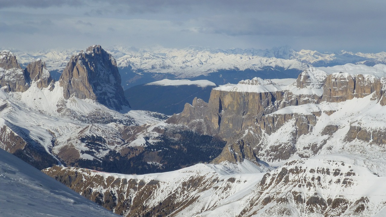 Dolomitai, Italy, Sassolungo, Sella Masyvas, Kalnai, Sniegas, Mėlynas Dangus, Panorama, Nemokamos Nuotraukos,  Nemokama Licenzija