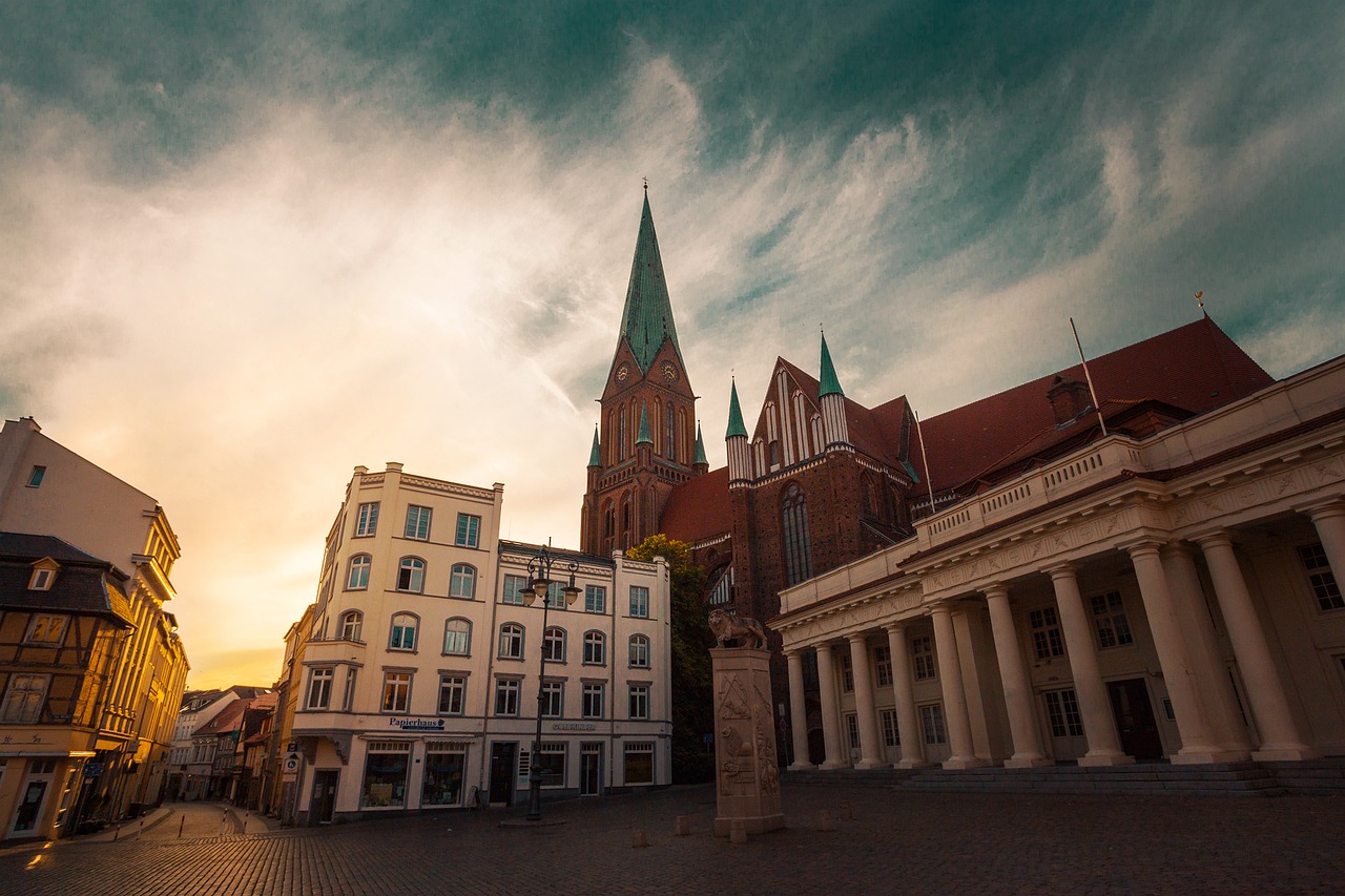 Dom, Schwerin, Prekyvietė, Mecklenburg West Pomerania, Lankytinos Vietos, Valstybinis Kapitalas, Architektūra, Senamiestis, Istoriškai, Fasadas