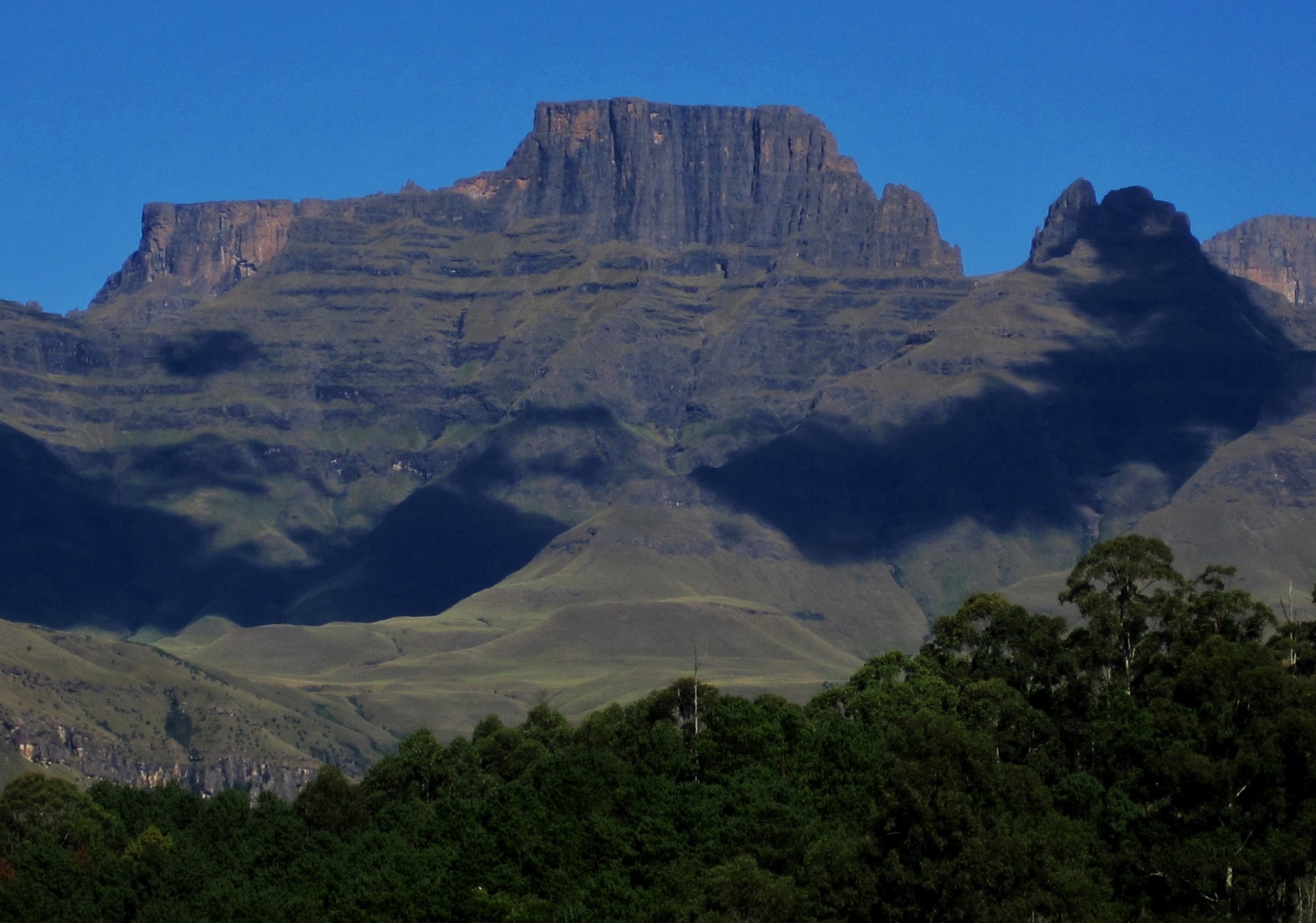 Kalnai,  Didingas,  Tamsi,  Tamsintas,  Medžiai,  Žalias,  Drakensbergas,  Kwazulu Natal, Nemokamos Nuotraukos,  Nemokama Licenzija