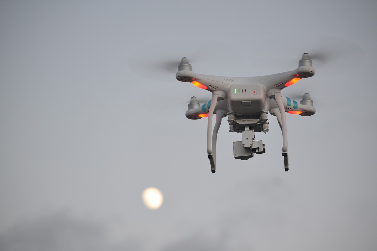 Drone, Quadcopter, Rc, Skristi, Plūdė, Orlaivis, Stebėjimas, Fotoaparatas, Nemokamos Nuotraukos,  Nemokama Licenzija