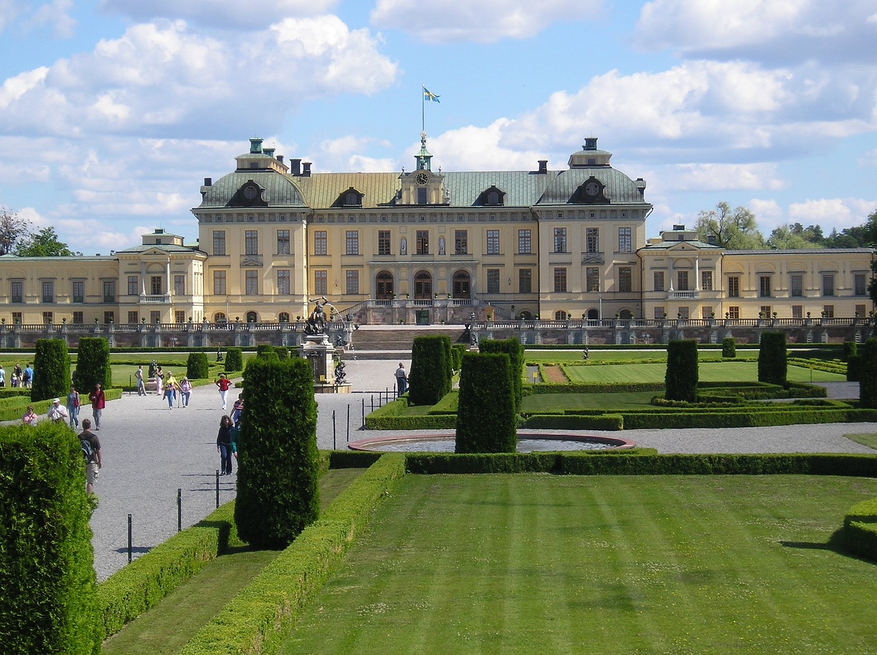 Drottningholm Rūmai,  Gyvenamoji Vieta,  Karališkoji Šeima,  Monarchija,  Švedija,  Architektūra,  Stockholm,  Lovön,  Sala,  Pritraukimas