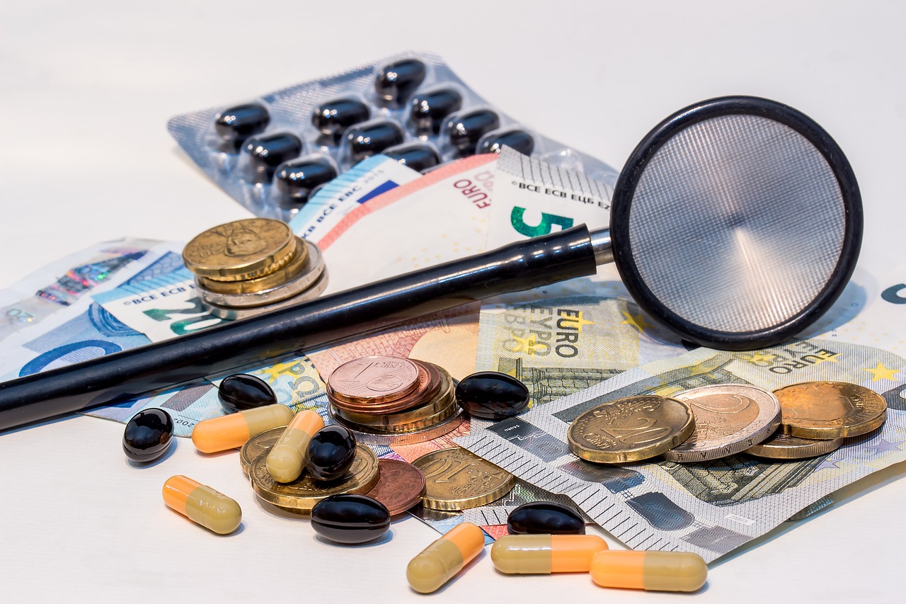 Vaistas, Tabletes, Tabletės, Stetoskopas, Banknotai, Monetos, Euras, Į Sveikatą, Kapsulė, Medicinos