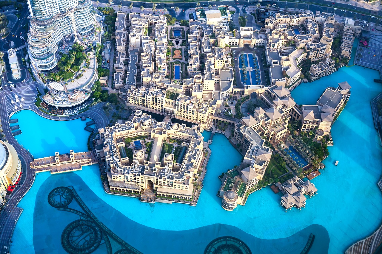 Dubai, Lankytinos Vietos, Šventė, Kelionė, Asija, Šiuolaikiška, Vandens Žaidimai, Burj, Khalifa, Architektūra