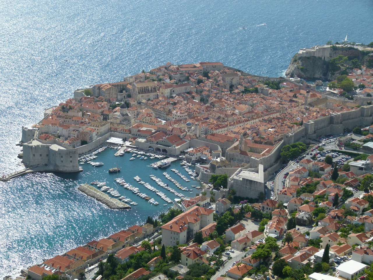 Dubrovnik, Kroatija, Dalmatija, Senamiestis, Adrijos Jūra, Istoriškai, Jūra, Stogai, Miesto Siena, Nemokamos Nuotraukos