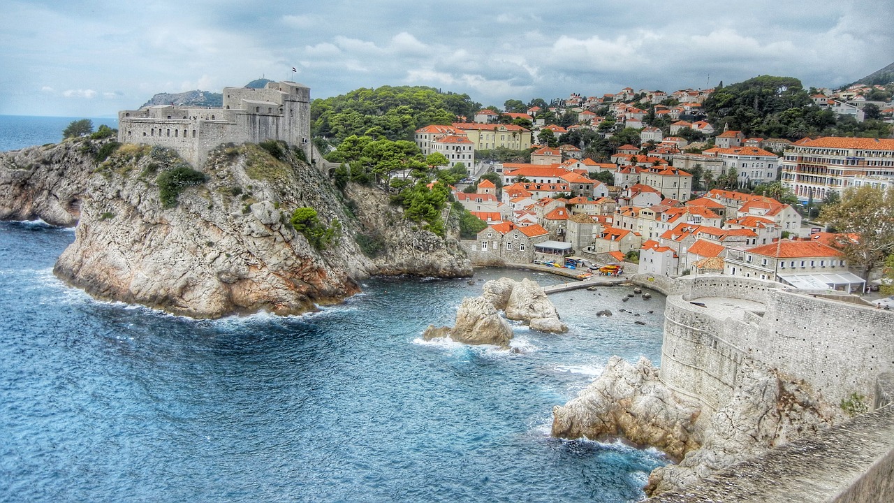 Dubrovnik, Kroatija, Senamiestis, Adrijos Jūra, Jūra, Rokas, Tvirtovė, Miesto Siena, Nemokamos Nuotraukos,  Nemokama Licenzija