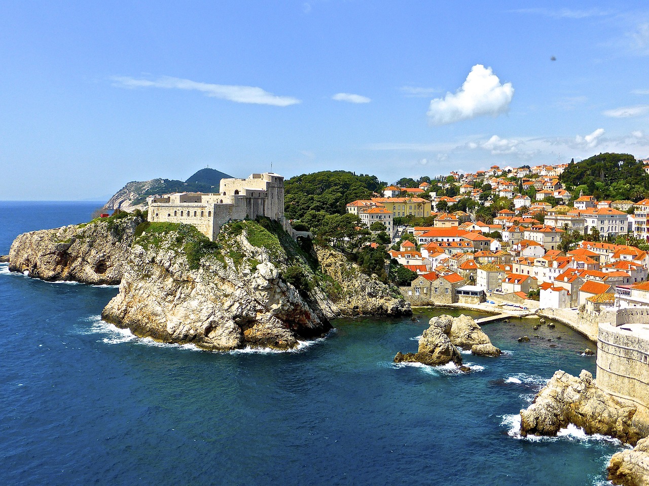 Dubrovnik,  Kranto,  Jūros Dugnas,  Vaizdingas,  Tvirtovė,  Adrijos Regionas,  Kroatija,  Krantas,  Viduržemio Jūros, Nemokamos Nuotraukos