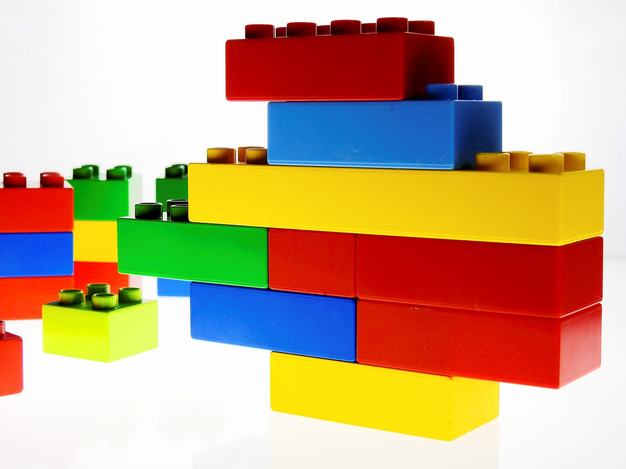 Duplo, Lego, Statyti, Žaislai, Vaikai, Vaikas, Žaisti, Statybiniai Blokai, Spalvinga, Sujungti