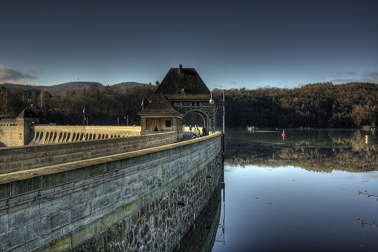 Edersee, Užtvankos, Vanduo, Siena, Kraštovaizdis, Dangus, Blogas Laukinis Sugebėjimas, Nemokamos Nuotraukos,  Nemokama Licenzija