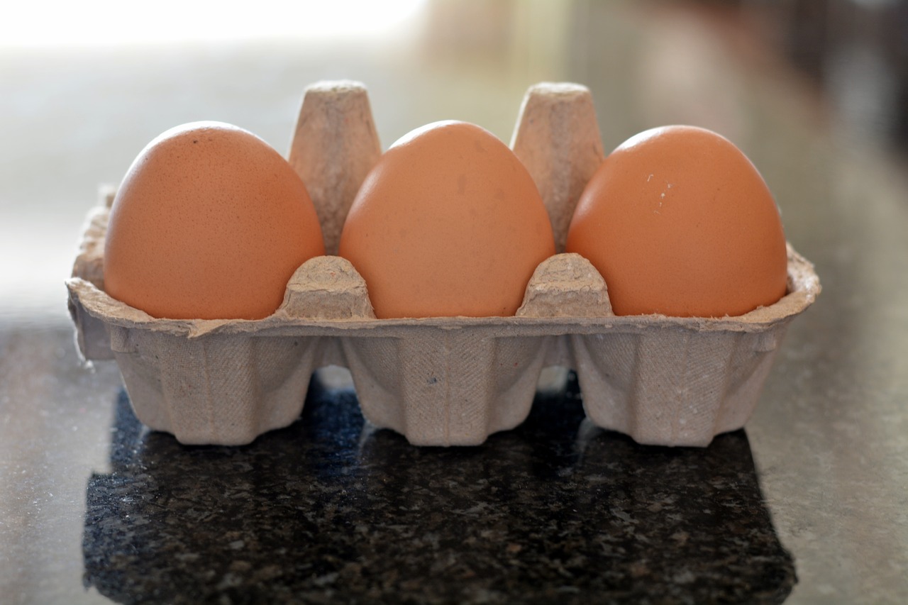 Kiaušinių Konteineris, Trys Kiaušiniai, Maistas, Sveikas, Nemokamos Nuotraukos,  Nemokama Licenzija