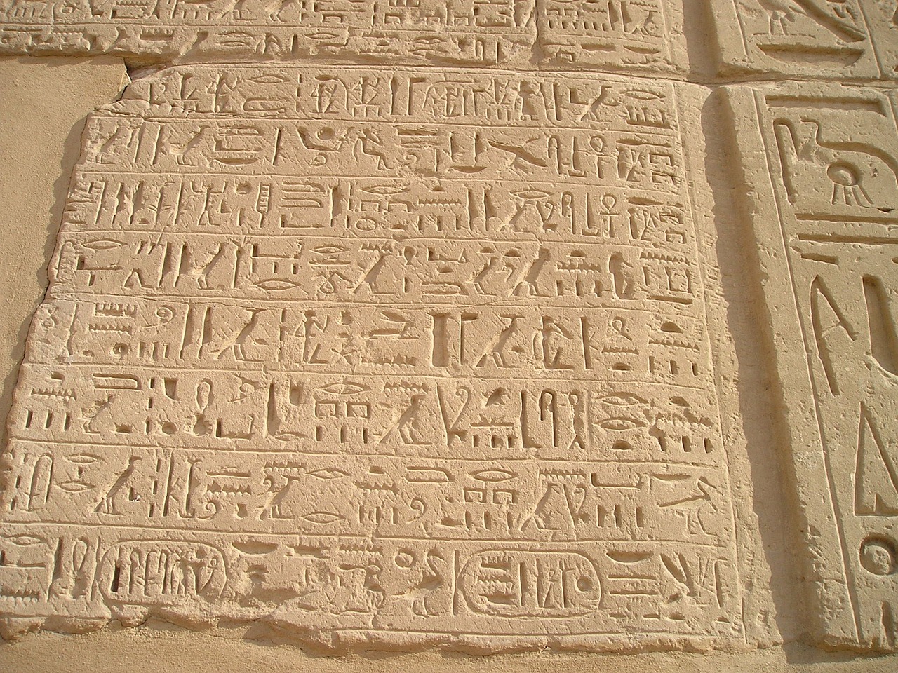 Egiptas, Luxor, Karnakas, Hieroglifai, Siena, Šrifto, Personažai, Nemokamos Nuotraukos,  Nemokama Licenzija