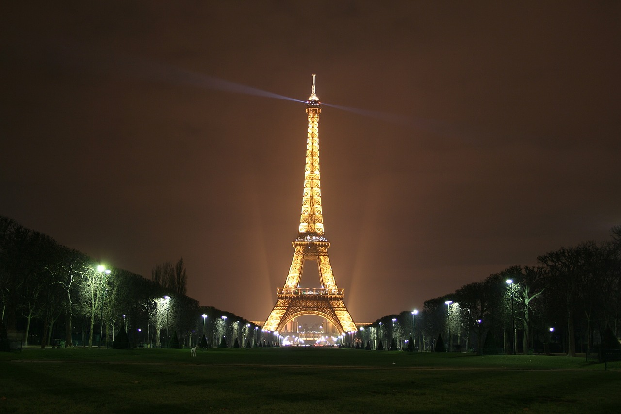 Eifelio Bokštas, Paris, Paminklas, Naktis, Žibintai, Spalvinga, Simbolis, Struktūra, Miesto Panorama, Orientyras