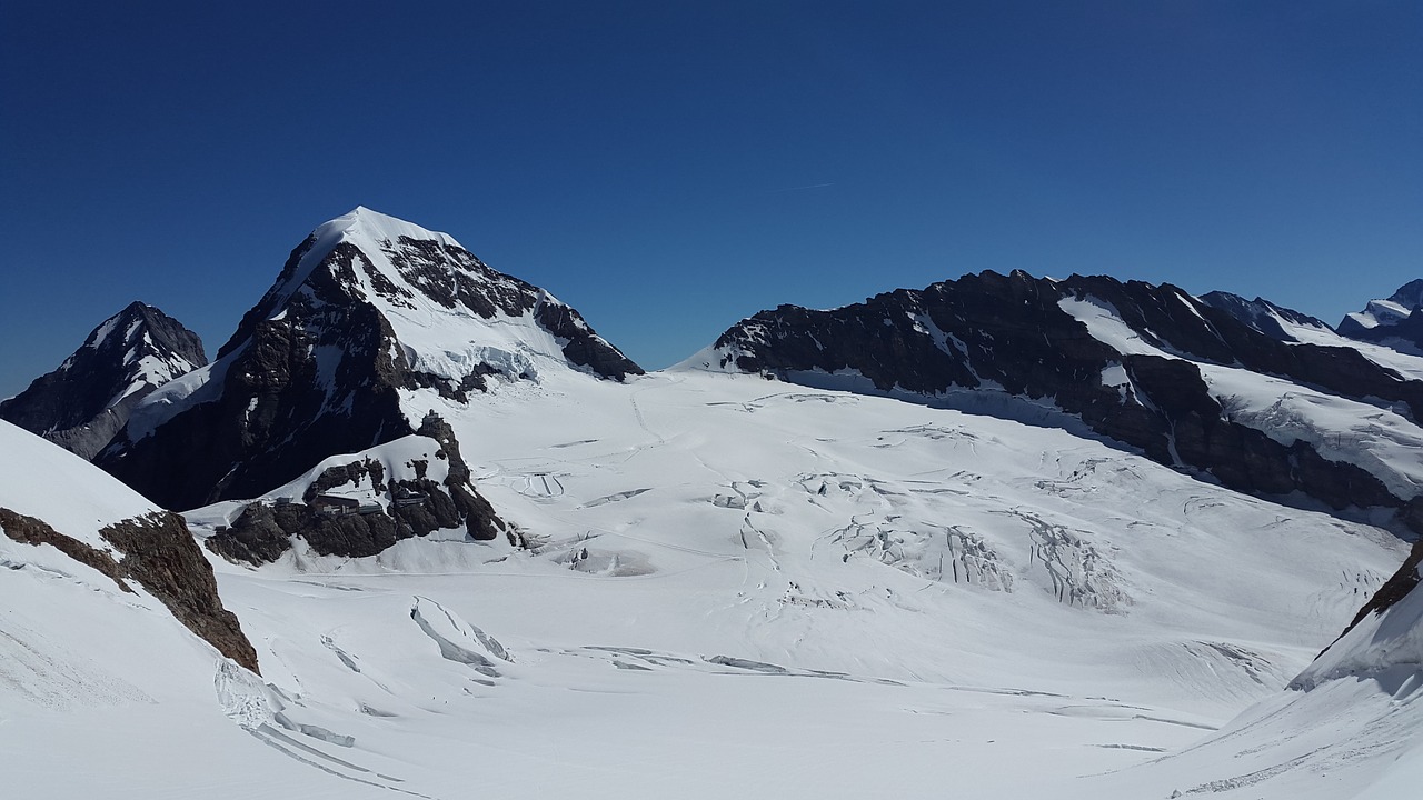 Eigeris, Vienuolis, Puikus Aletsch Ledynas, Berni Oberland, Šveicarija, Alpių, Kalnai, Grindelwald, Gamta, Alpių Panorama