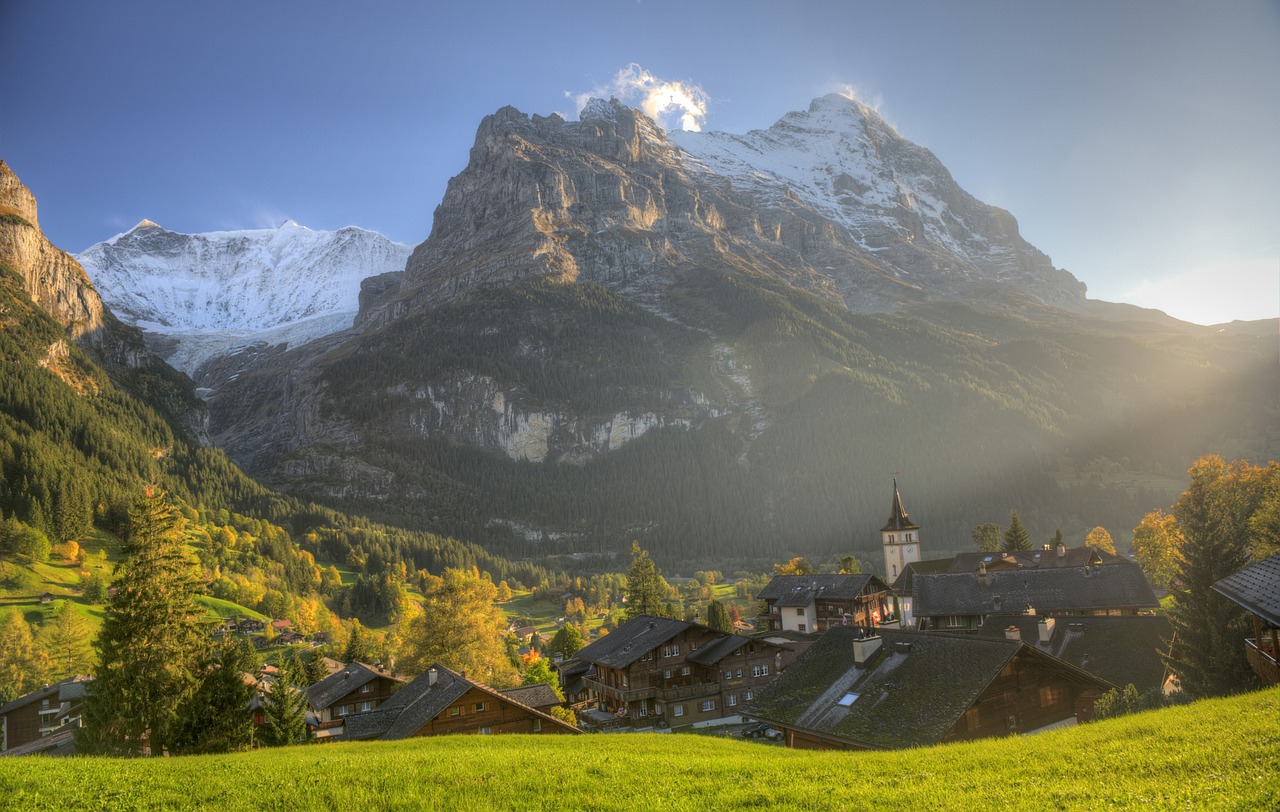 Eigeris, Grindelwald, Kaimas, Ruduo, Sodybos, Postkartenmotiv, Mediniai Namai, Alpių, Aukščiausiojo Lygio Susitikimas, Kalnai
