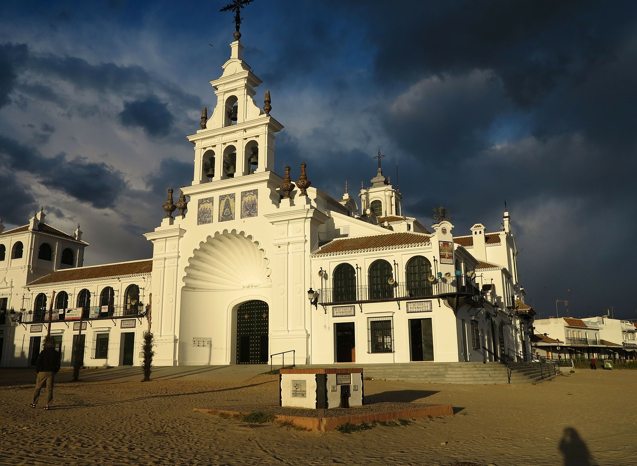 El Rocio, Bažnyčia, Katedra, Ispanija, Architektūra, Pastatas, Orientyras, Miestas, Istorinis, Architektūros Dizainas