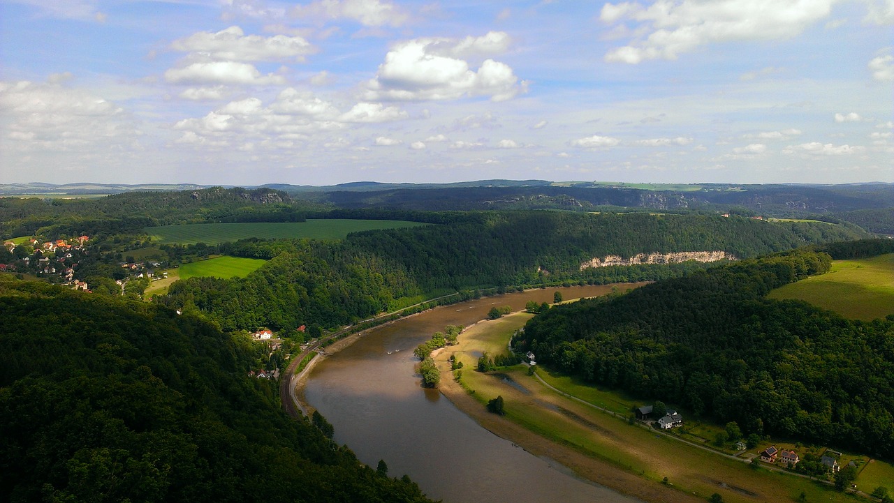 Elbe, Elbe Smiltainio Kalnai, Saksonija, Upės Kraštovaizdis, Königstein, Kraštovaizdis, Nemokamos Nuotraukos,  Nemokama Licenzija