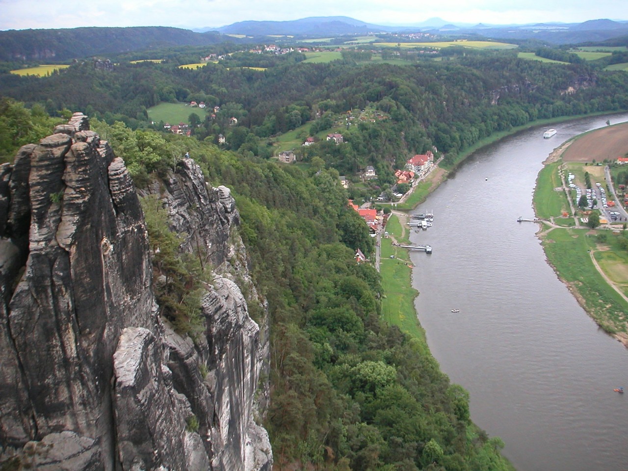 Elbe, Upė, Laivas, Laivyba, Panorama, Elbe Smiltainio Kalnai, Rokas, Rathen, Spa, Saksonija