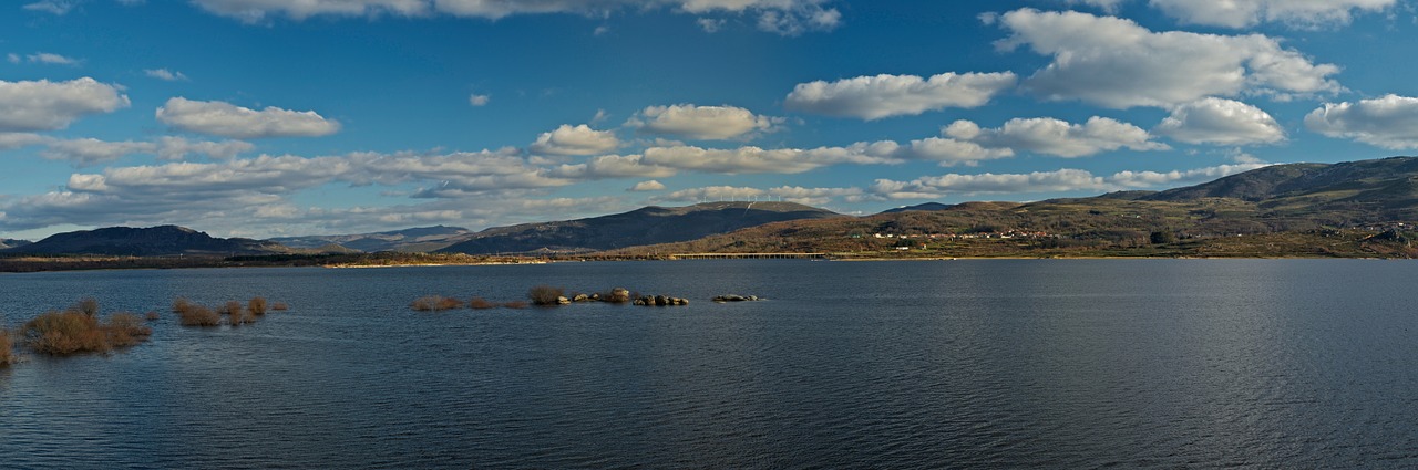 Embalse De Salas, Ispanija, Kraštovaizdis, Debesys, Vanduo, Ežeras, Gamta, Nemokamos Nuotraukos,  Nemokama Licenzija