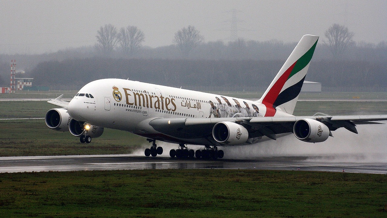 Emiratai, A380, Orlaivis, Aviacija, Airbus, Oro Uostas, Lėktuvas, Keleiviniai Orlaiviai, Skristi, Kelionė