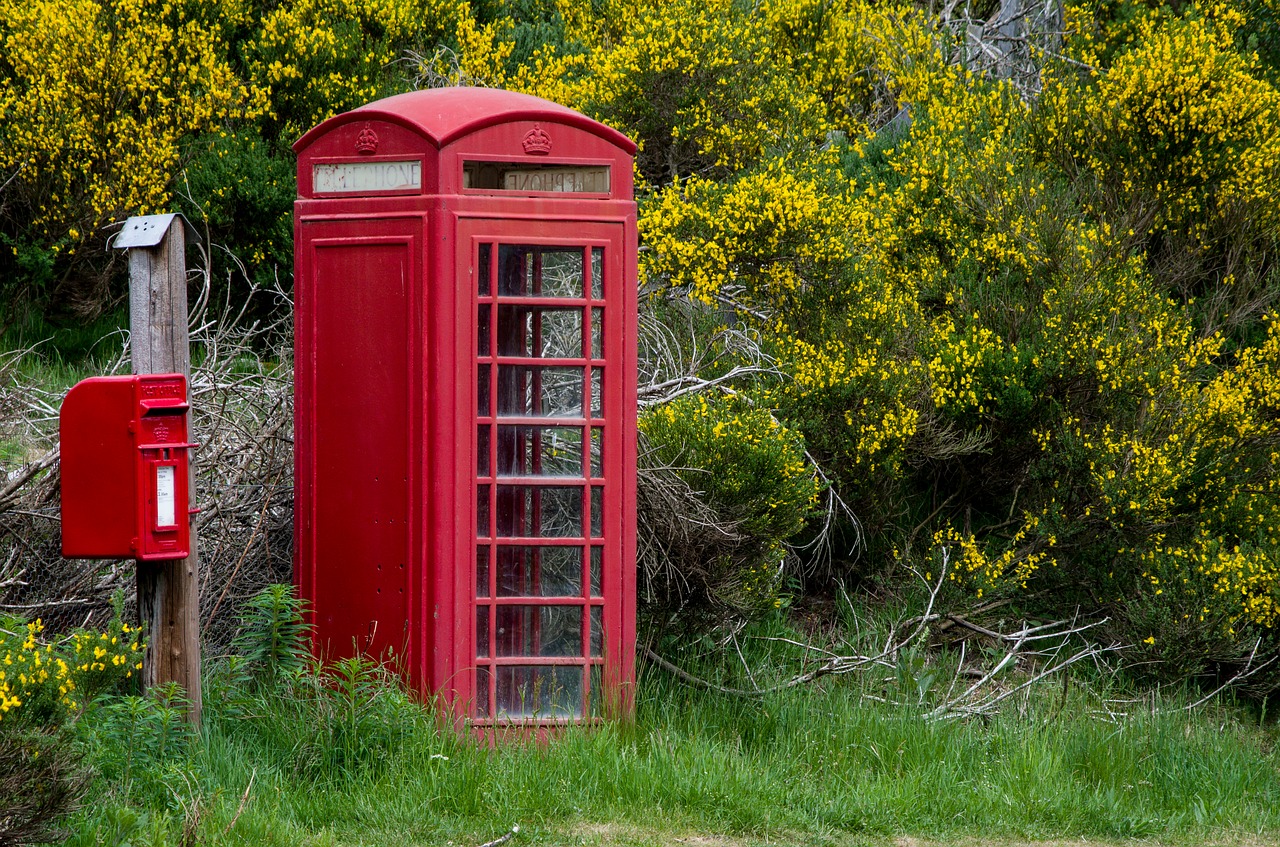 Anglų Telefonų Kabina, Anglija, Telefono Budele, Pašto Dėžutę, Raudona, Škotija, Balmoralas, Deedale, Aberdeenshire, Dee-Tal