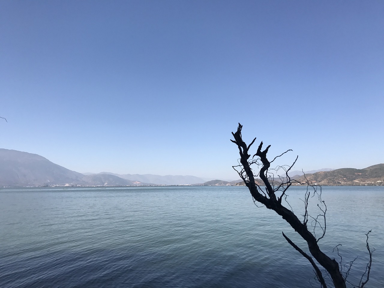 Erhai Ežeras, Yunnan Provincijoje, Dviguba Galerija, Nudrus, Nemokamos Nuotraukos,  Nemokama Licenzija