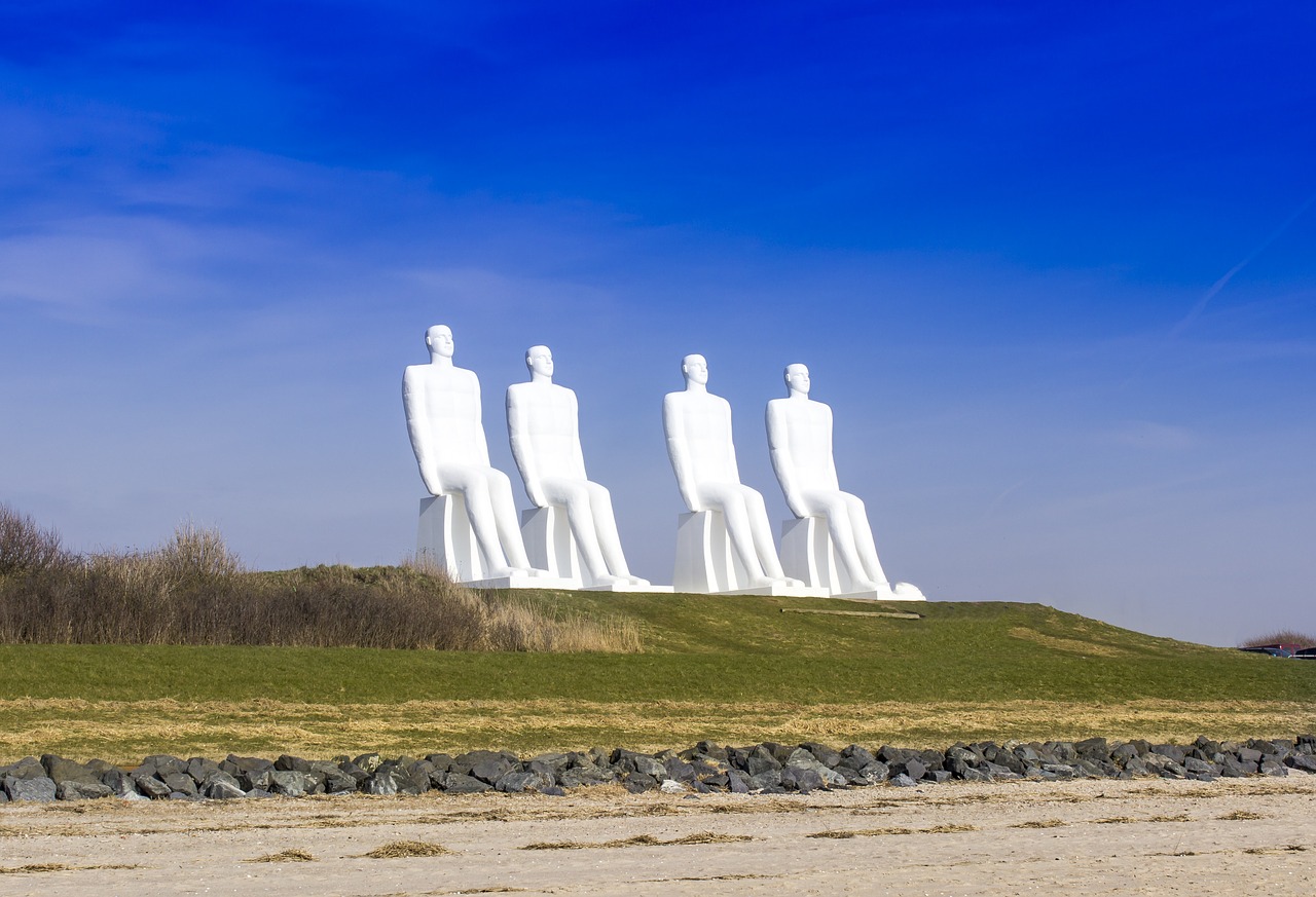 Esbjerg, Baltieji Vyrai, Skulptūra, Denmark, 4 Sėdintys Vyrai, Balta, Nemokamos Nuotraukos,  Nemokama Licenzija