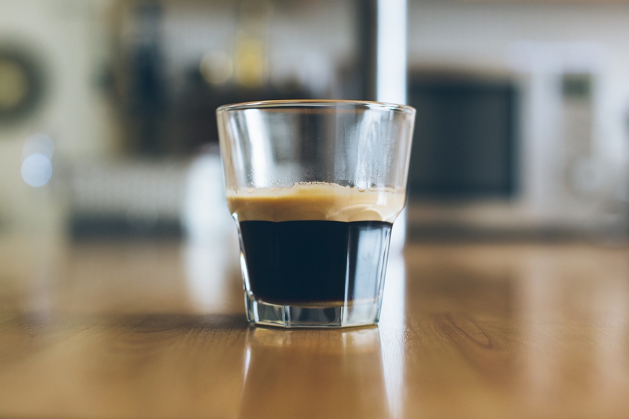 Espresso, Stiklas, Kava, Stalas, Nemokamos Nuotraukos,  Nemokama Licenzija